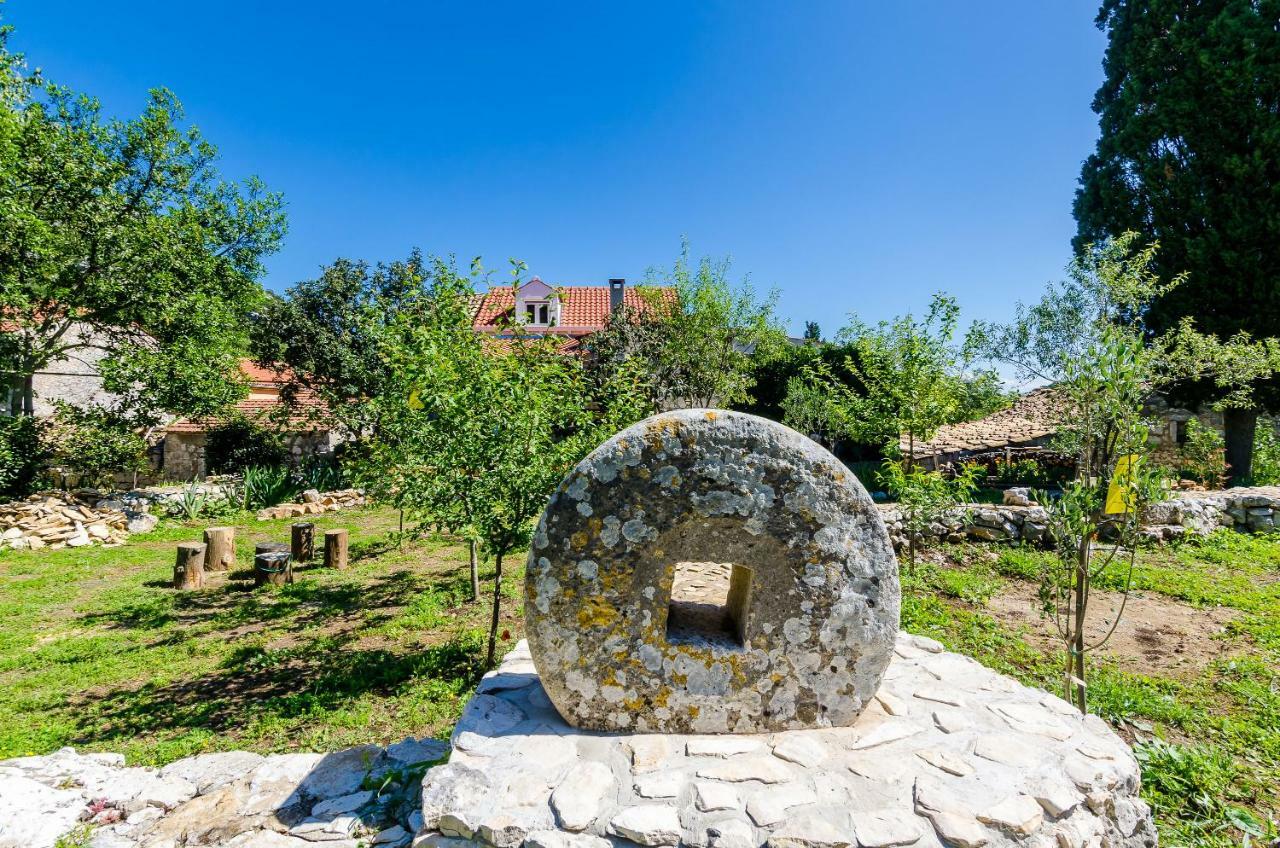Apartments Korita Maranovići エクステリア 写真